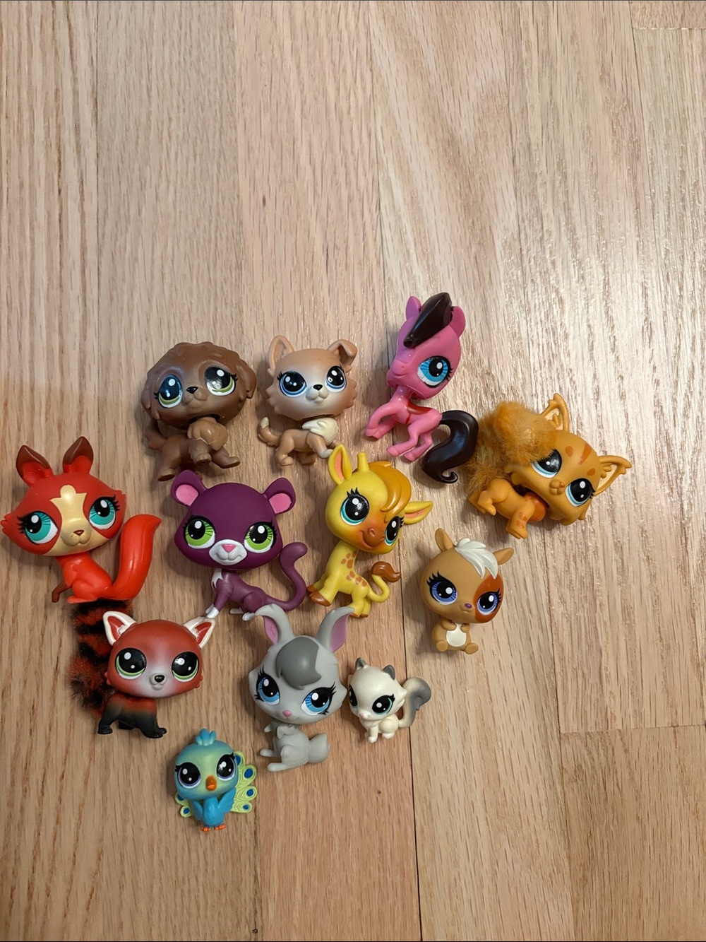 Littlest Pet Shop Assorted Small Pets Toy Figures - Multicolor